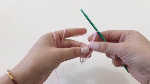 Crochet Baby Turban Hat Pattern 1