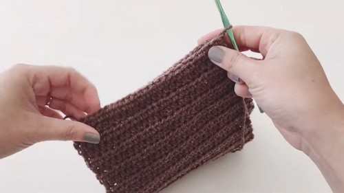 Crochet Bear Neck warmer Pattern 4