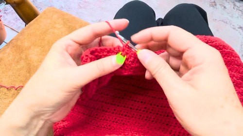 Crochet Blouse In Alpine Stitch Pattern 4