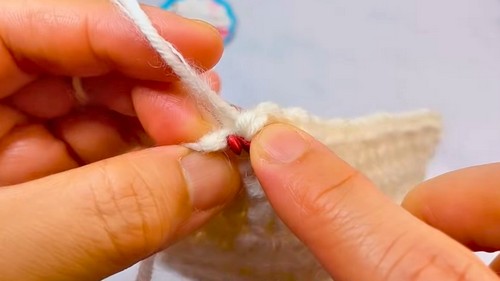 Crochet Bobtail Cat Scarf Pattern 3