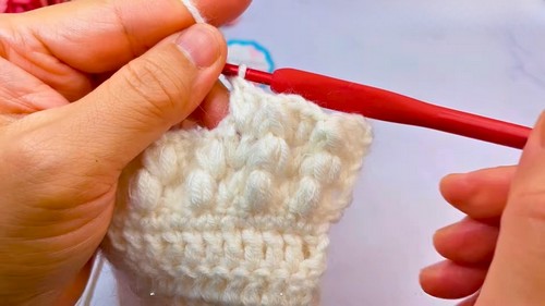 Crochet Bobtail Cat Scarf Pattern 4