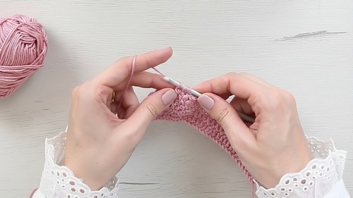 Crochet Bow Hair Clip Pattern 4