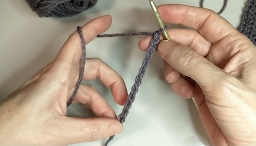 Crochet Bow Neck Warmer Pattern 1
