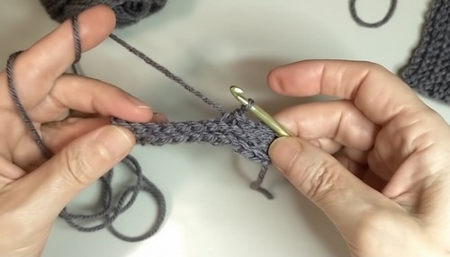 Crochet Bow Neck Warmer Pattern 2