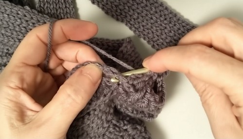 Crochet Bow Neck Warmer Pattern 6