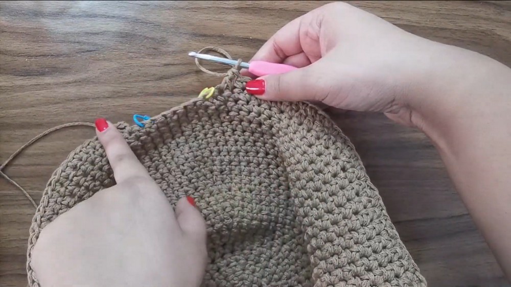 Crochet Bucket Hat With Bow