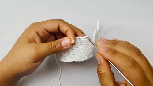 Crochet Butterfly Shaped Top Pattern 4