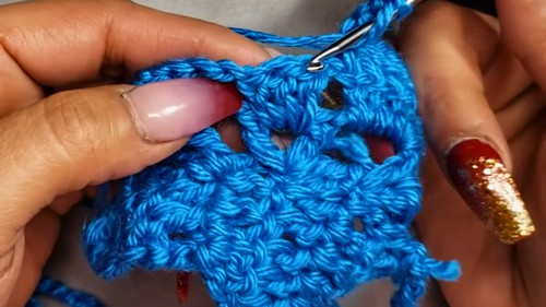 Crochet Butterfly Shaped Top Pattern 4