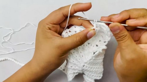 Crochet Butterfly Shaped Top Pattern 7