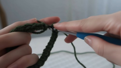 Crochet Christmas Scrunchie Pattern 2