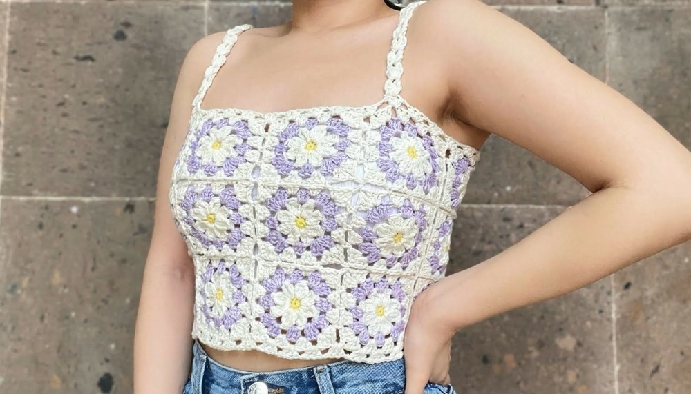Crochet Daisy Granny Square Top Pattern 9