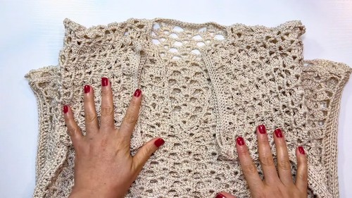 Crochet Fan Stitch Blouse Pattern 8