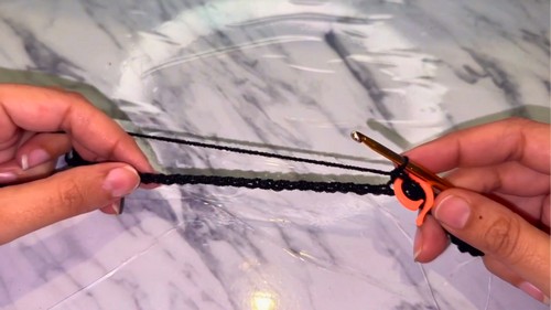 Crochet Fingerless Gloves Pattern 2