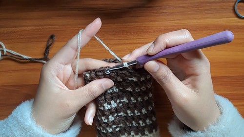 Crochet Fingerless Gloves Pattern 5