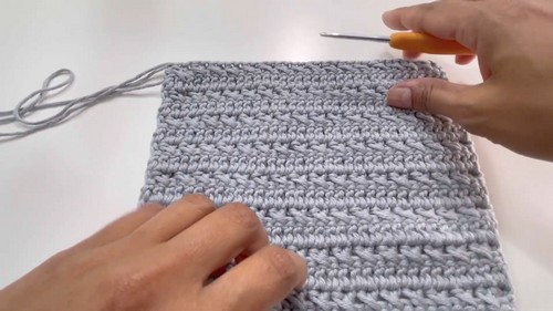 Crochet Fingerless Hand Gloves Pattern 5