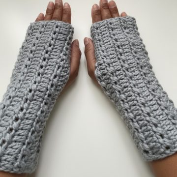Crochet Fingerless Hand Gloves Pattern 8
