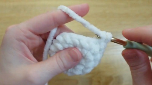 Crochet Goose Amigurumi Pattern 3