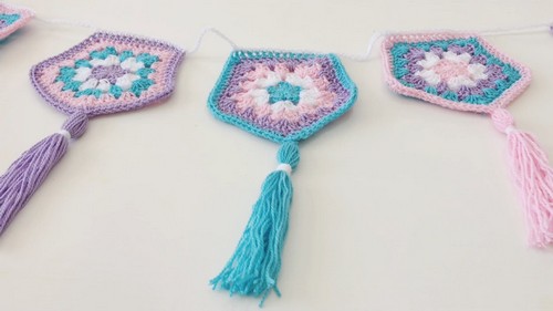 Crochet Granny Pentagon Bunting Pattern 9