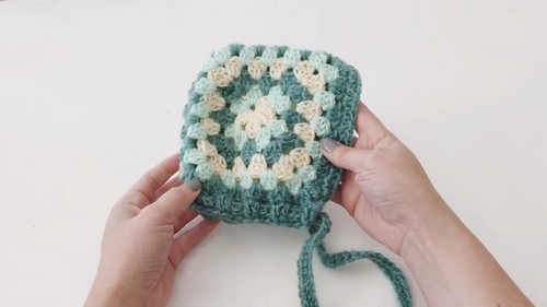 Crochet Granny Square Bonnet Pattern 7