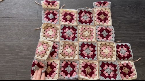 Crochet Granny Square Vest Pattern 7