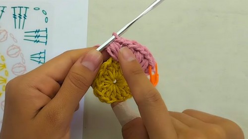 Crochet Granny Squares Bag Pattern 3