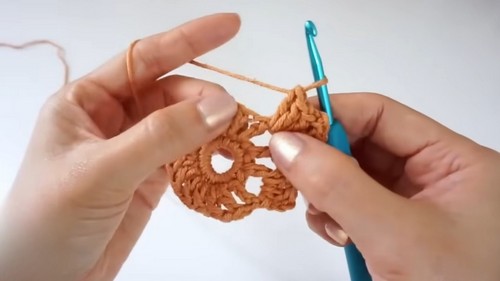 Crochet Granny Squares Cardigan Pattern 2