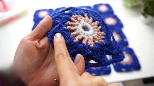 Crochet Granny Squares Cardigan Pattern 4