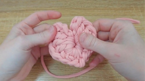 Crochet Heart Keychain Pattern 7