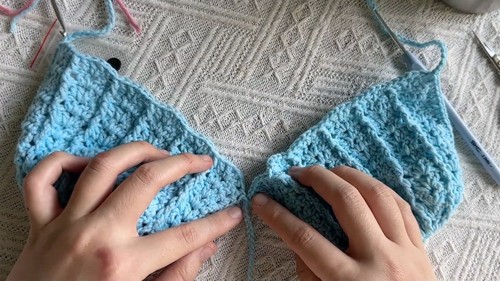 Crochet Mermaid Bikini Top Pattern 6