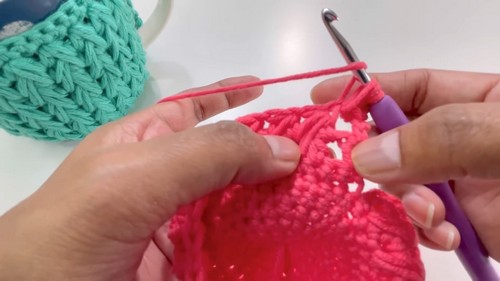 Crochet Mug Warmer With Base Pattern 6