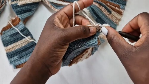 Crochet Open Back Sweater Pattern 4