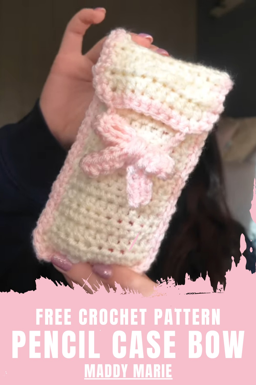 Crochet Pencil Case Bow