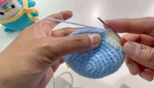 Crochet Penguin Amigurumi Pattern 4