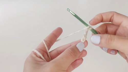 Crochet Pennant Garland Pattern 1