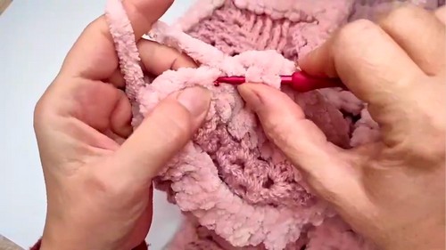 Crochet Puffy Cardigan Pattern 7