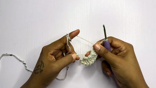 Crochet Simple Beanie Pattern 2