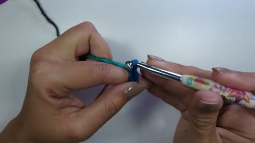 Crochet Sleeveless Vest Pattern 1