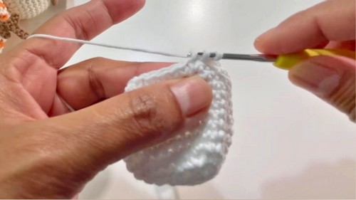 Crochet Snowman Amigurumi Pattern 3