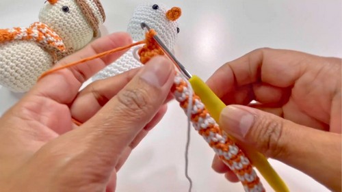 Crochet Snowman Amigurumi Pattern 7