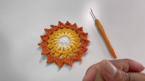 Crochet Sun-Rays Coaster Pattern 8