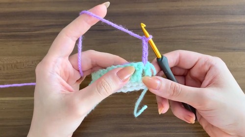 Crochet Tulip Hairband Pattern 4