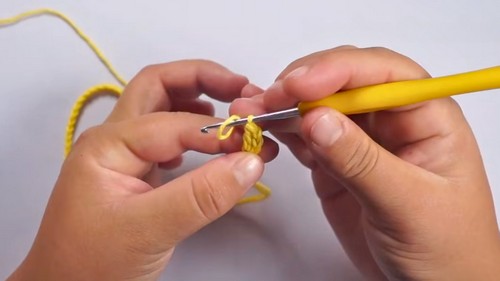 Crochet Vest For Girls Pattern 1