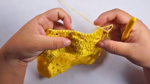 Crochet Vest For Girls Pattern 4