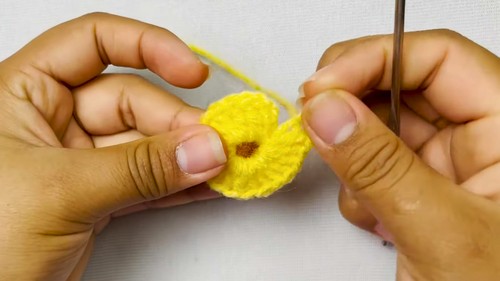 Crochet Winnie Pooh Hat Pattern 2