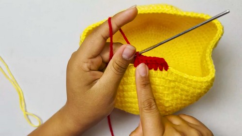 Crochet Winnie Pooh Hat Pattern 3