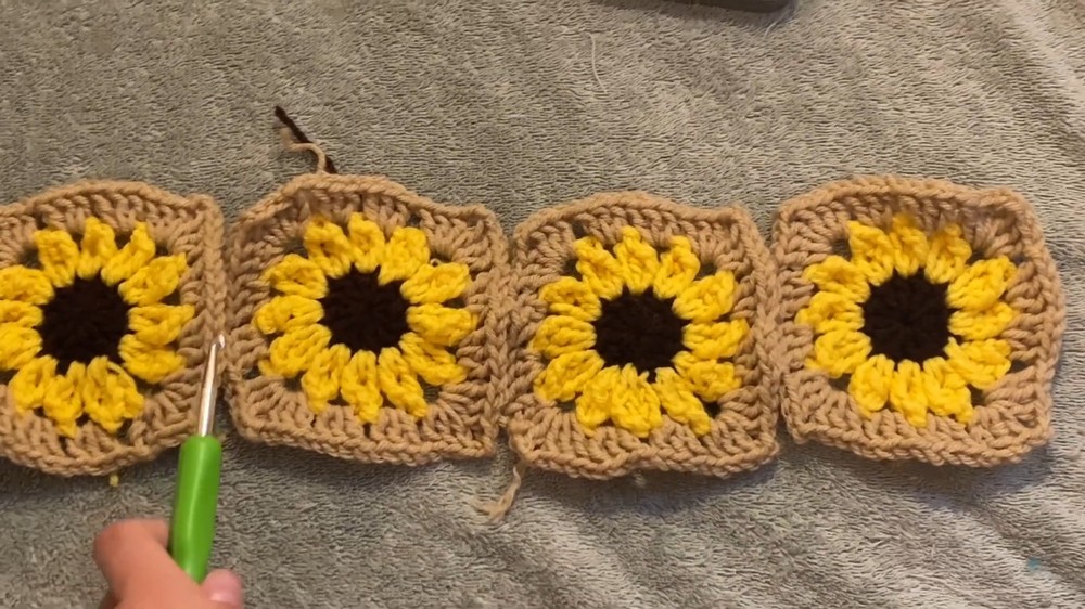 Crochet Flower Granny Bucket Hat