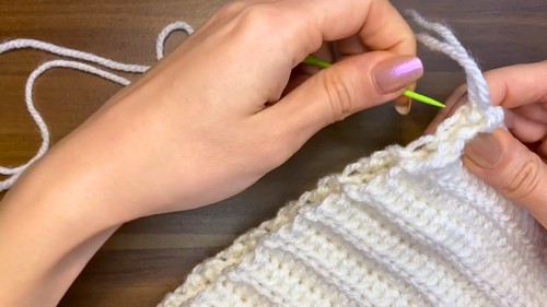 Cute Crochet Cat Beanie Pattern 6