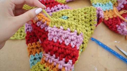 Cute Crochet Colorful Scarf Pattern 7