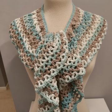 Cute Crochet Curly Scarf Pattern 10