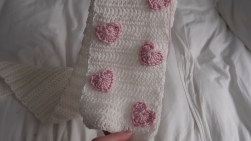 Cute Crochet Heart Scarf Pattern 8